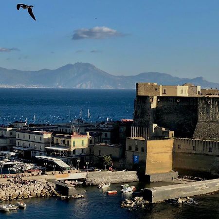 Rooftop In Front Of The Castle Naples Extérieur photo