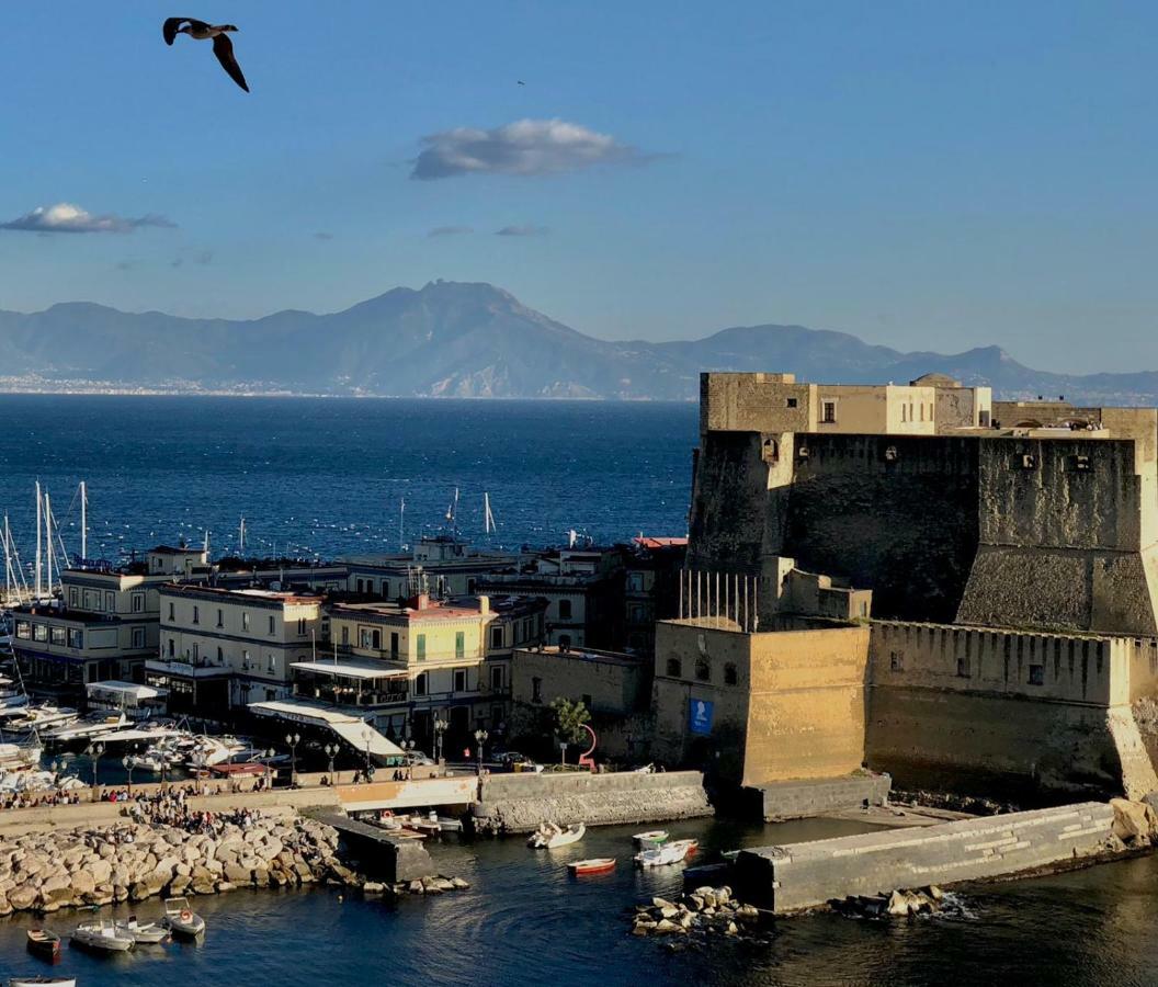 Rooftop In Front Of The Castle Naples Extérieur photo